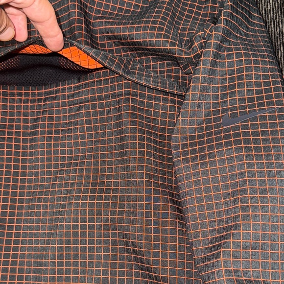 Super Rare Nike SB Black and Orange Grid Zip Up Jacket. Men’s L, New and 10/10🔥 - Picture 11 of 13